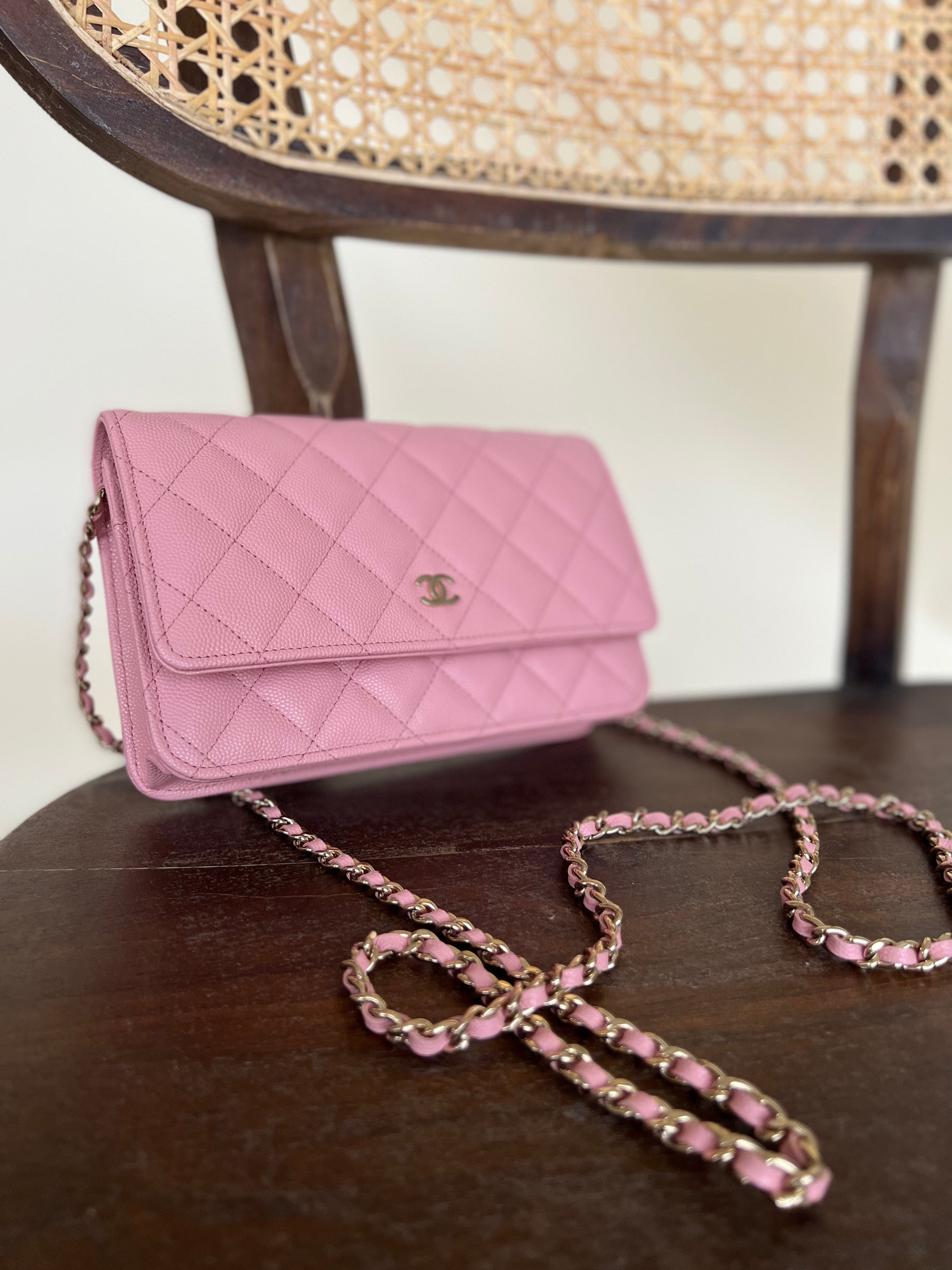 Chanel woc pink online caviar