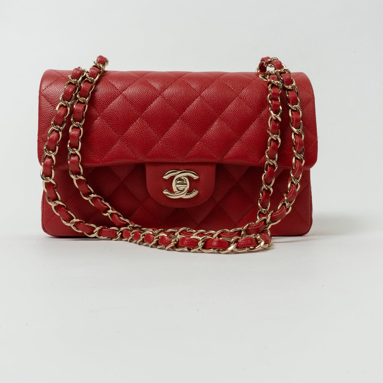 22P Red Caviar Quilted Classic Flap Small LGHW – REDELUXE