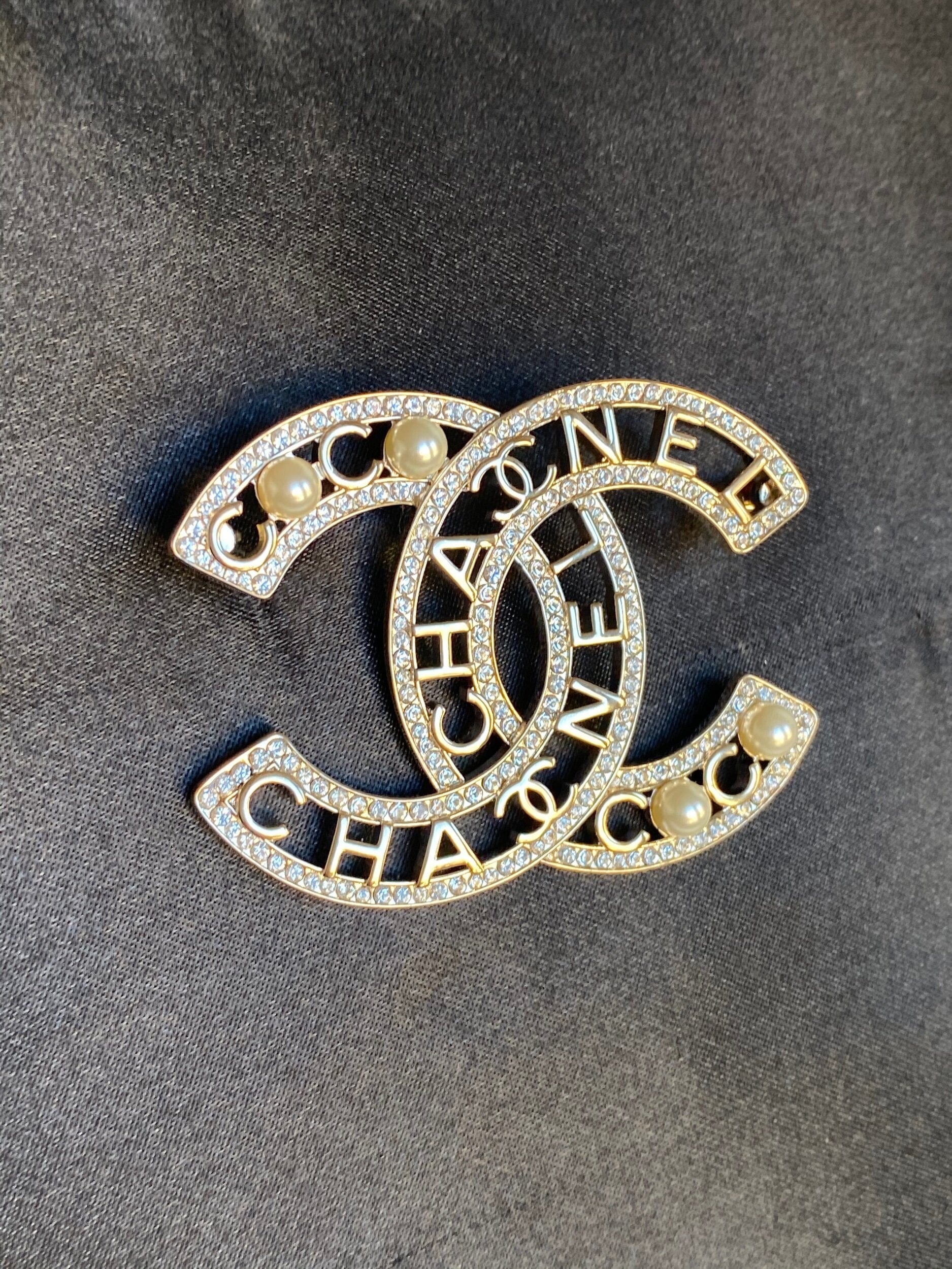 Gold buy Chanel Brooch