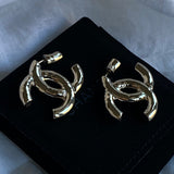 CHANEL Earrings 22C CC Earrings Light Gold - Redeluxe