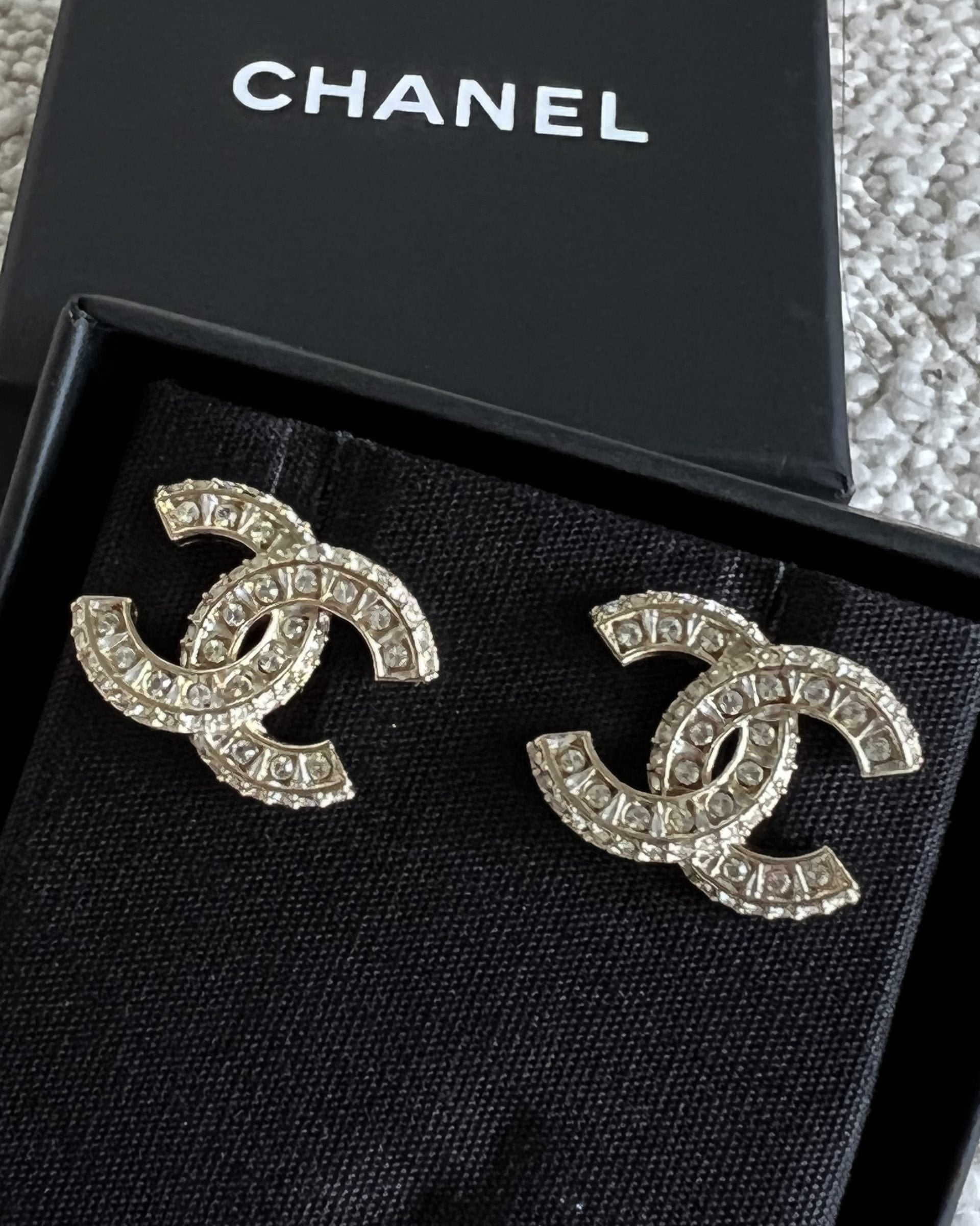 CHANEL Earrings Chanel Classic CC Timeless Earrings Light Gold - Redeluxe