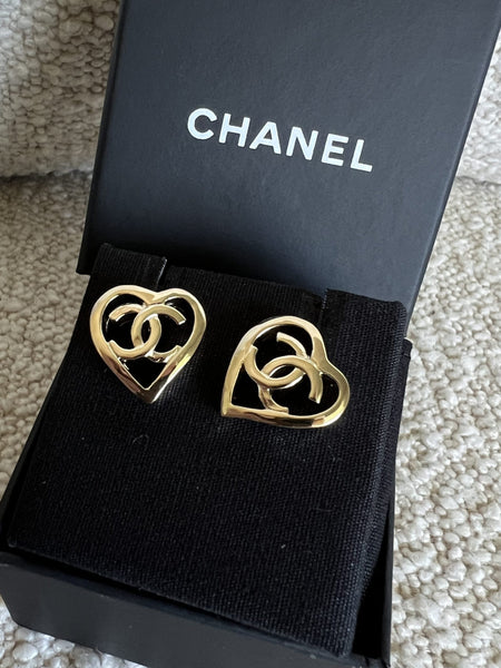 Earrings Chanel Gold in Gold plated - 26421535