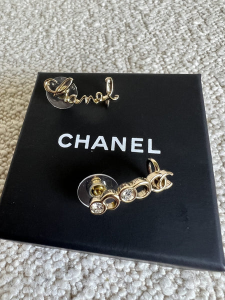 Chanel Vintage Gold CC Logo Drop Earrings, 1995 Available For Immediate  Sale At Sotheby's