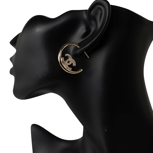 Chanel Gold 'CC' Door Knocker Hoop Earrings Large Q6J0FM17DB050 | WGACA