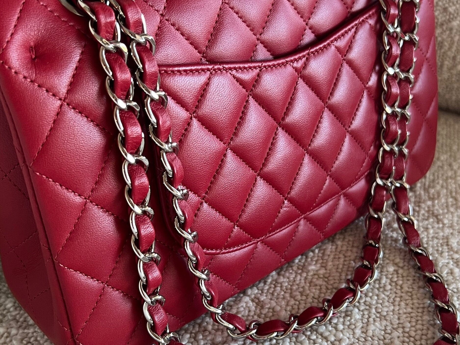 CHANEL Handbag 20B Red Lambskin Quilted Classic Flap Medium SHW - Redeluxe