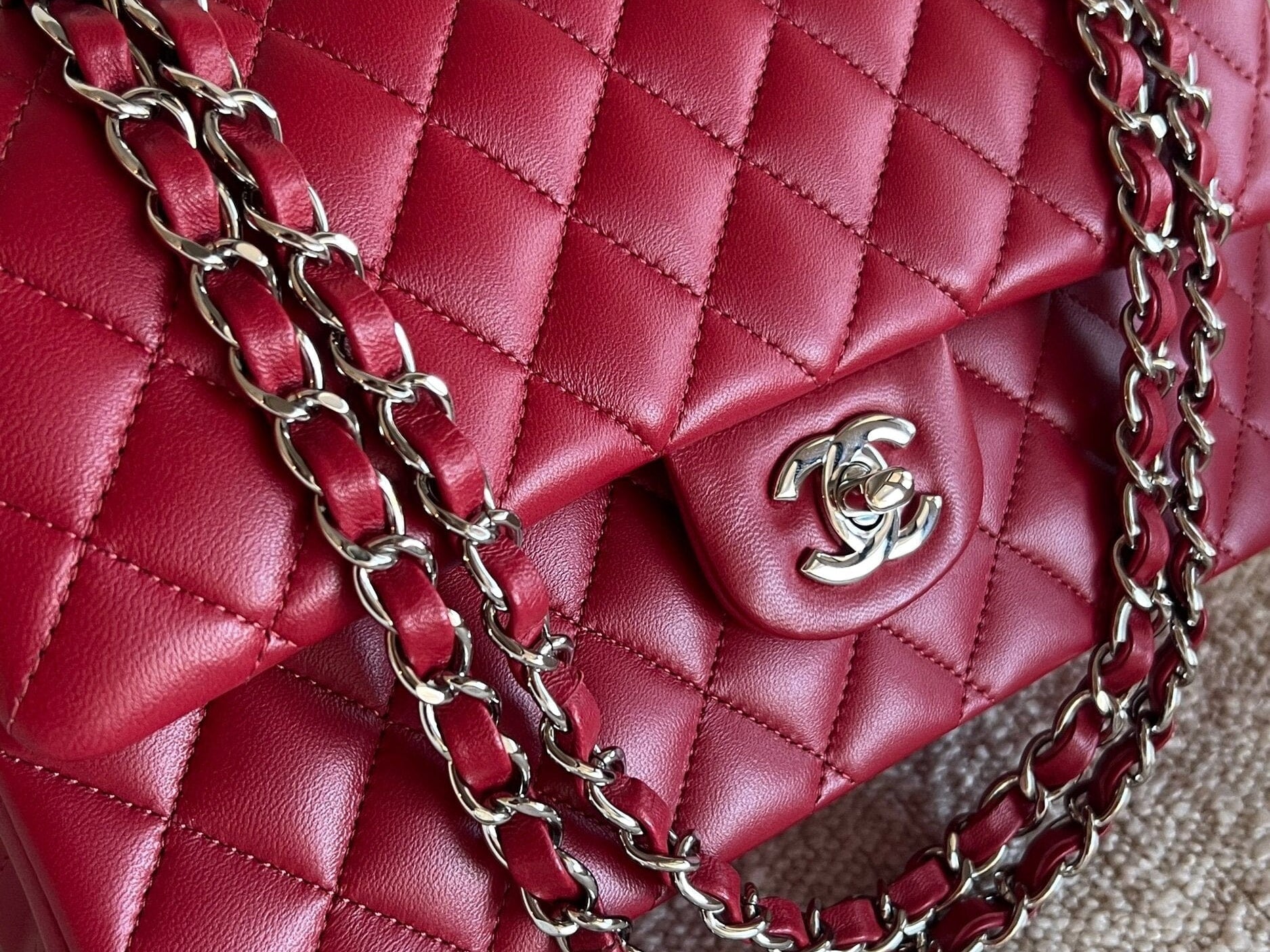 CHANEL Handbag 20B Red Lambskin Quilted Classic Flap Medium SHW - Redeluxe