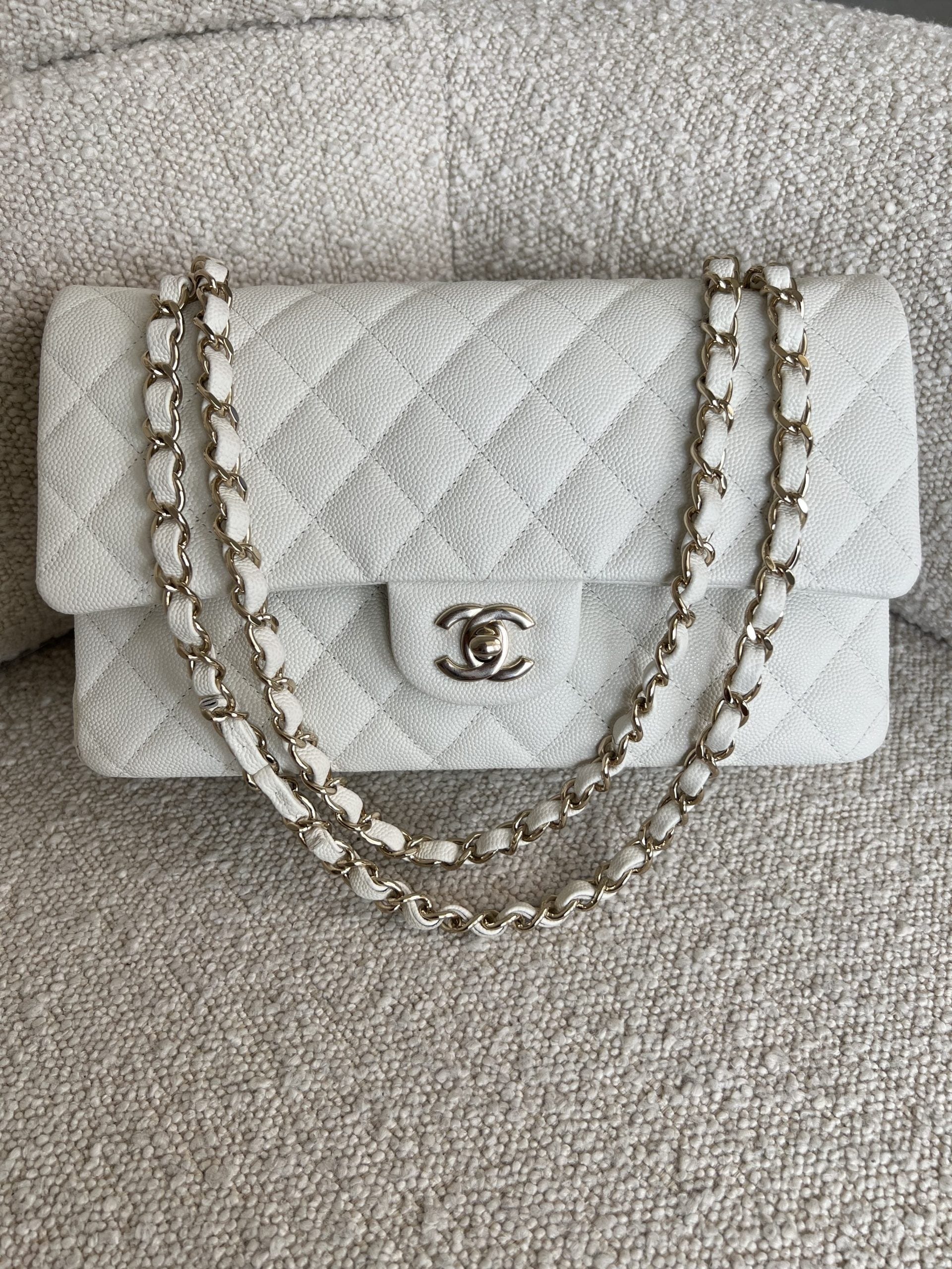 Chanel classic flap medium white sale