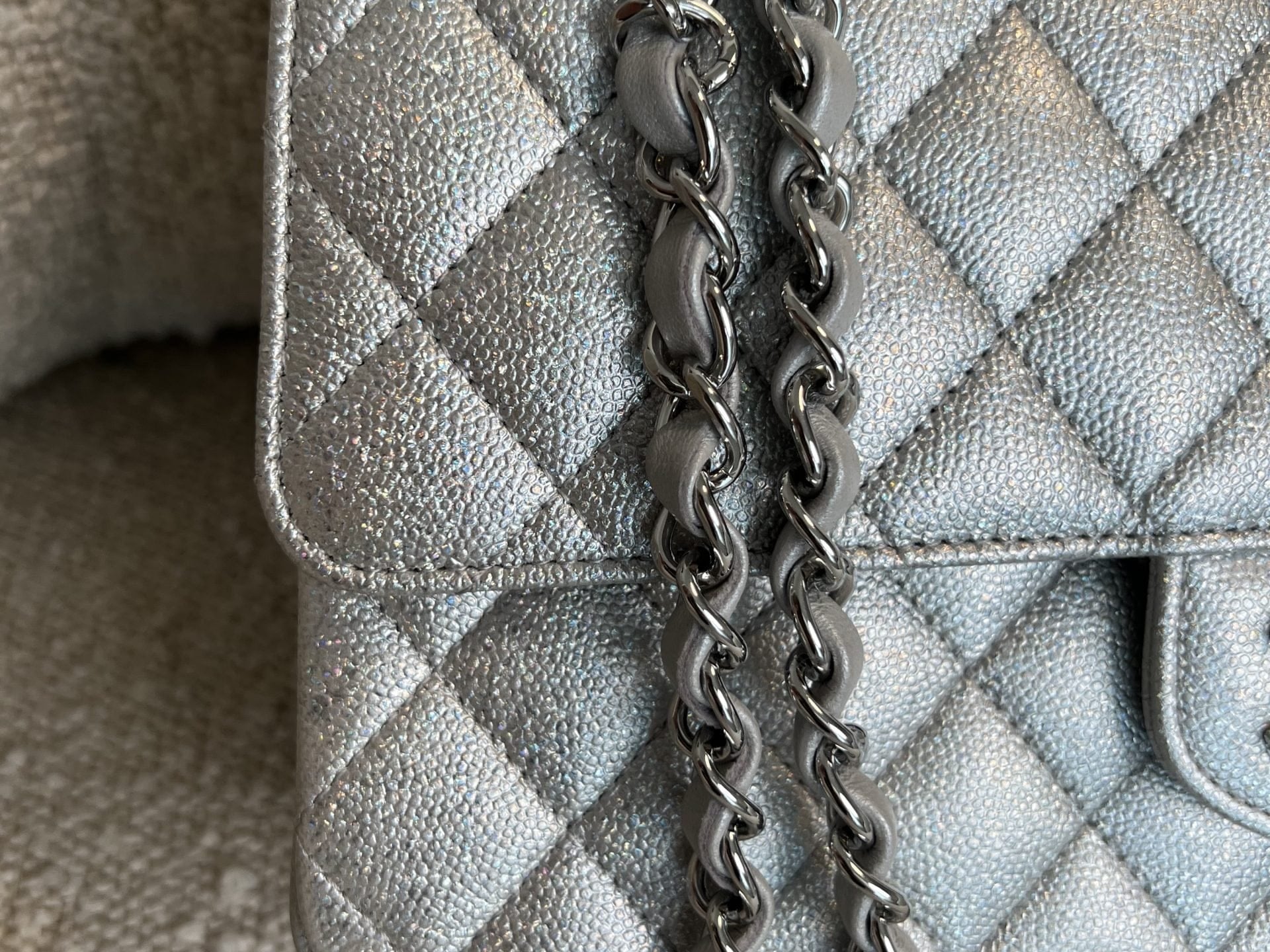 CHANEL Handbag 21K Silver Metallic Caviar Quilted Medium Classic Flap SHW - Redeluxe