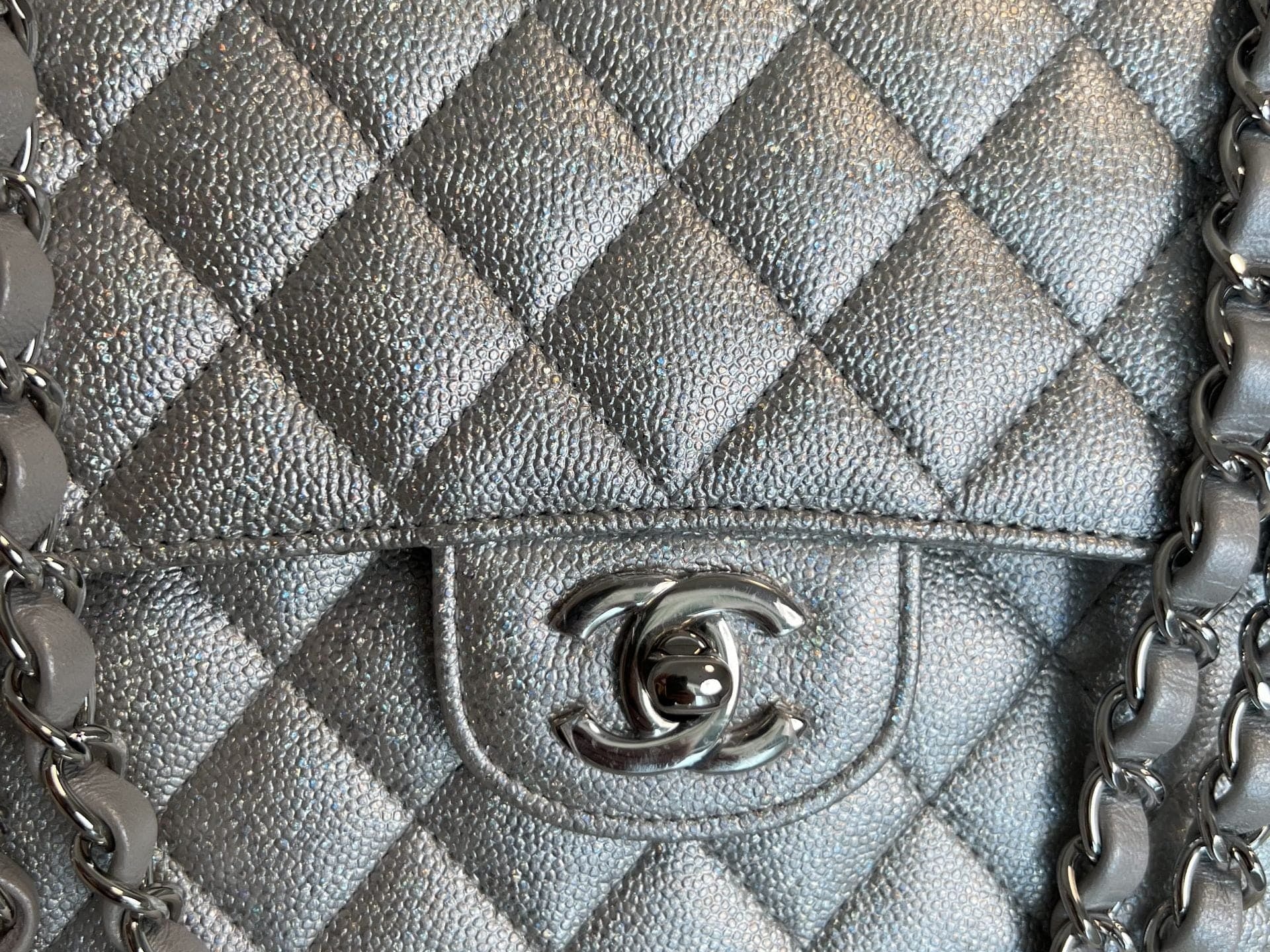 CHANEL Handbag 21K Silver Metallic Caviar Quilted Medium Classic Flap SHW - Redeluxe