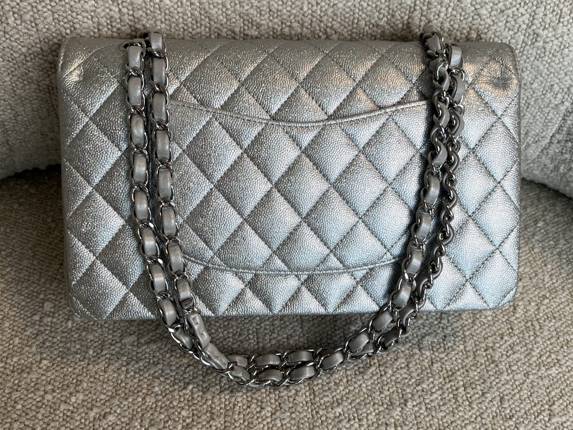 CHANEL Handbag 21K Silver Metallic Caviar Quilted Medium Classic Flap SHW - Redeluxe