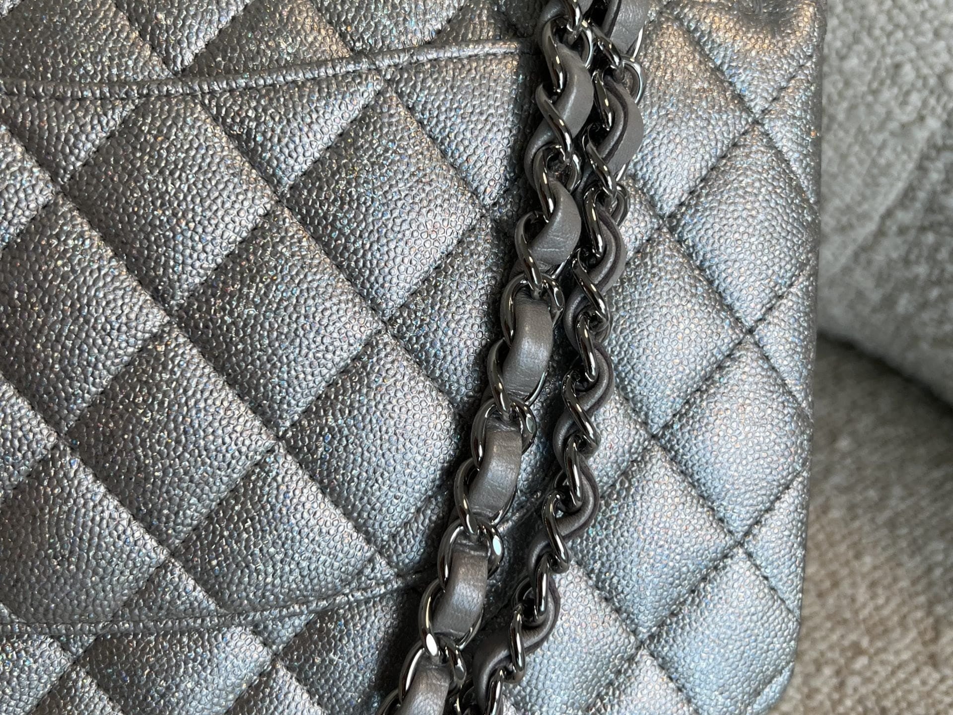 CHANEL Handbag 21K Silver Metallic Caviar Quilted Medium Classic Flap SHW - Redeluxe