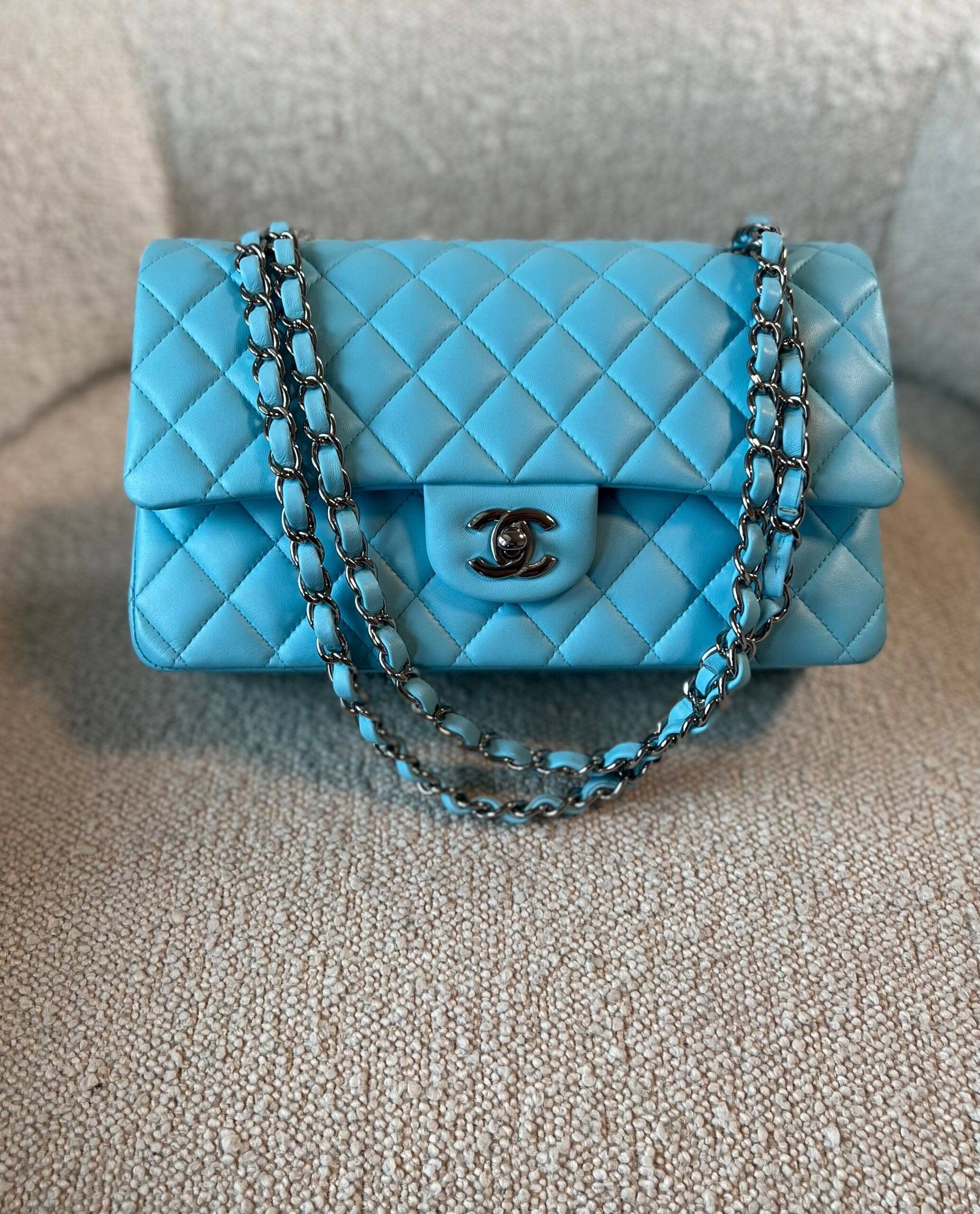 CHANEL Handbag 21S Neon Blue Lambskin Quilted Classic Flap Medium SHW - Redeluxe