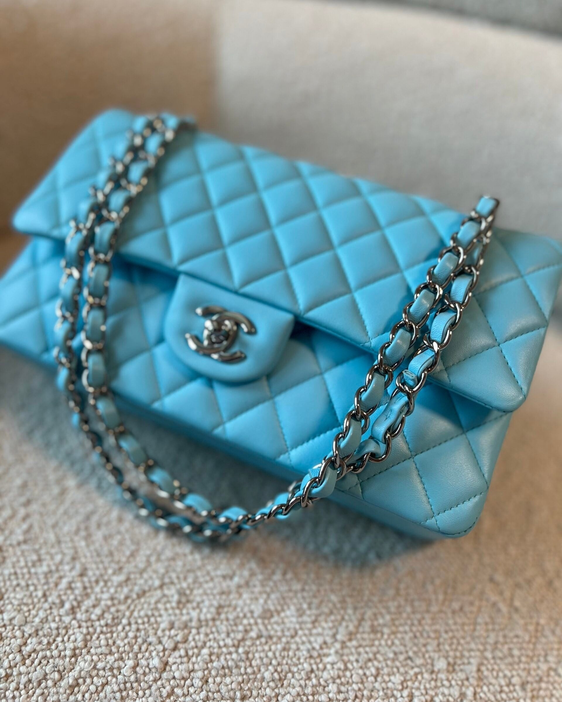 CHANEL Handbag 21S Neon Blue Lambskin Quilted Classic Flap Medium SHW - Redeluxe