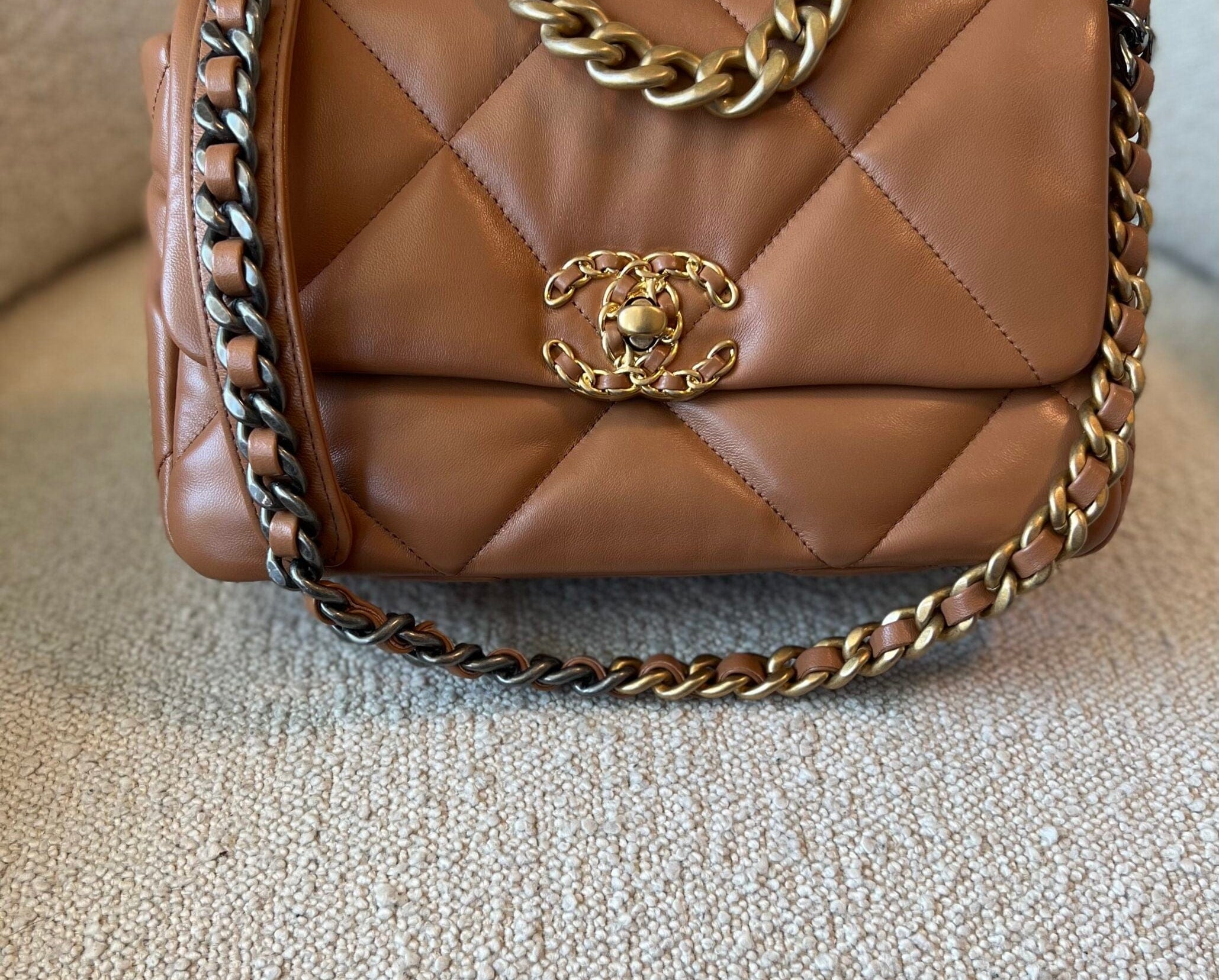 CHANEL Handbag 22A Caramel/Light Brown Lambskin Quilted 19 Flap Small Mixed Hardware - Redeluxe