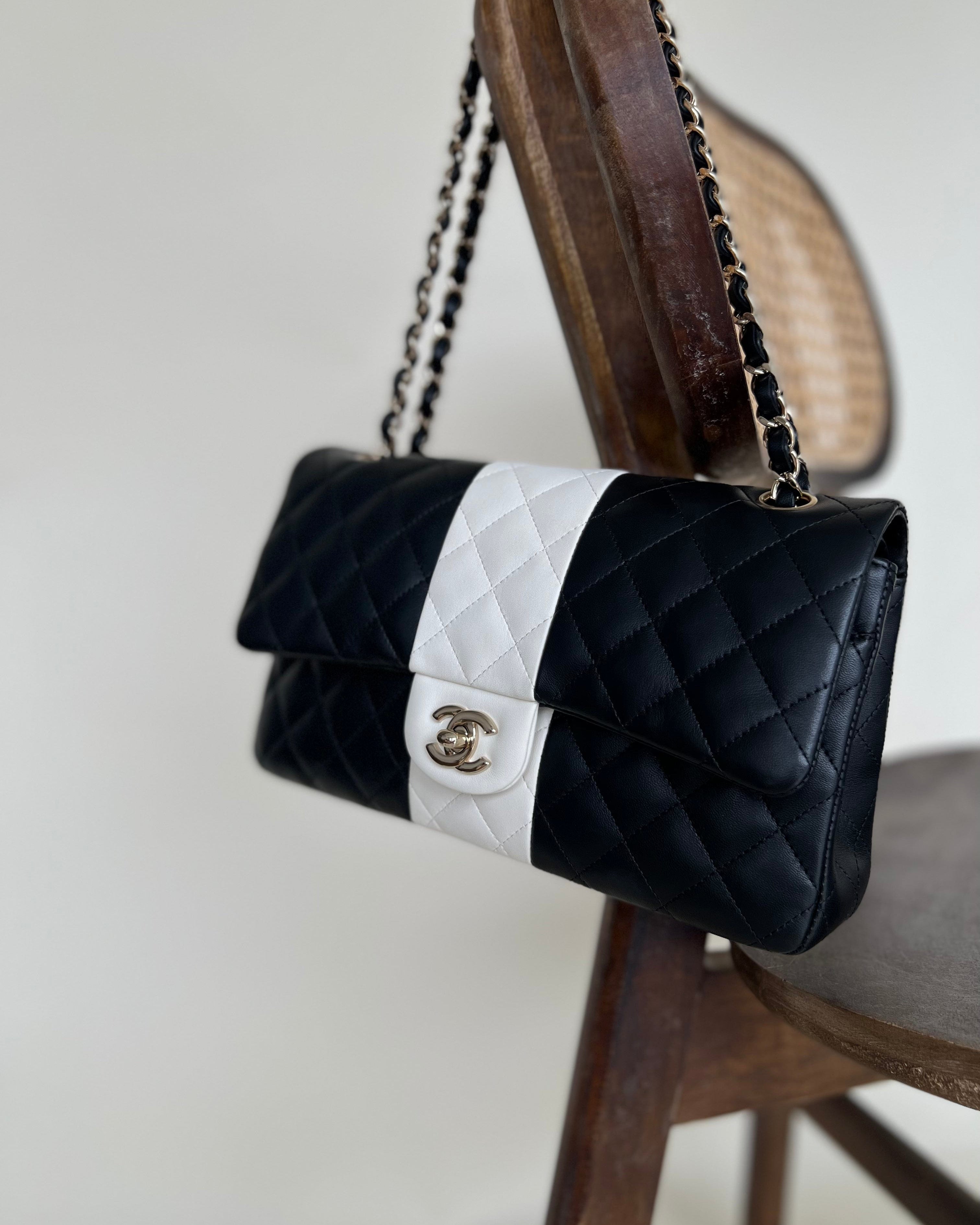 CHANEL Handbag 22C B&W Lambskin Quilted Classic Flap Medium LGHW - Redeluxe