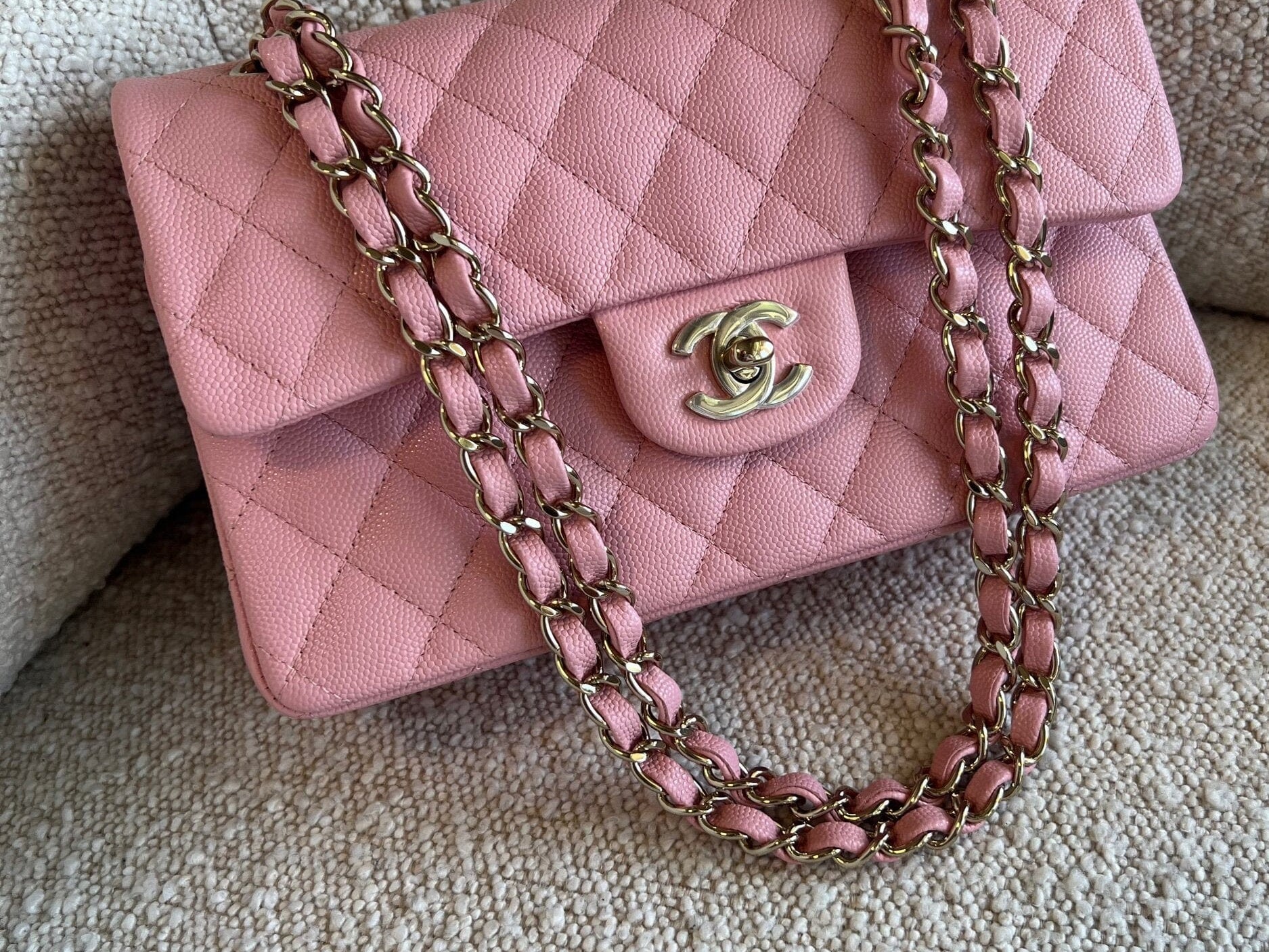 CHANEL Handbag 22C Sakura Pink Caviar Quilted Classic Flap Small LGHW - Redeluxe