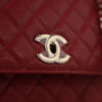 CHANEL Handbag 22K Red Caviar Quilted Coco Handle Medium (Old Small) Light Gold Hardware - Redeluxe