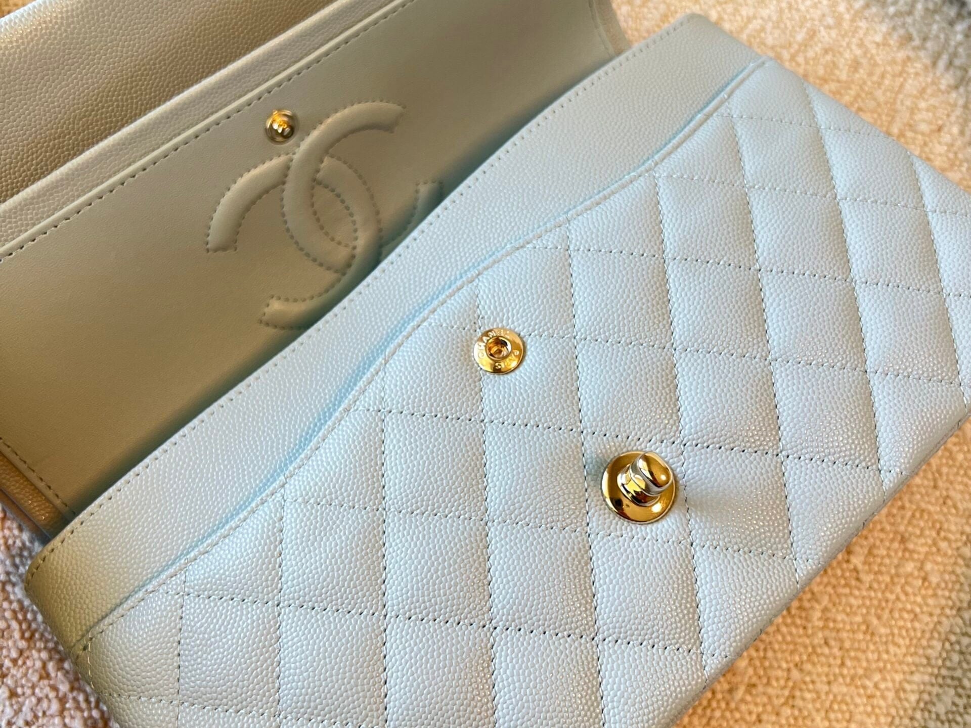 CHANEL Handbag 22P Light Blue Caviar Quilted Classic Flap Medium LGHW - Redeluxe