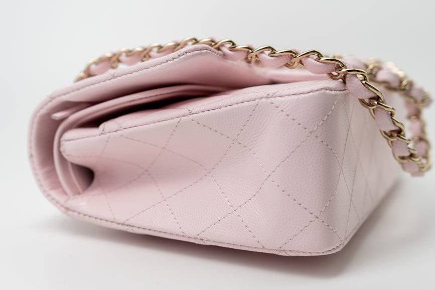 CHANEL Handbag 22P Light Pink Caviar Quilted Classic Flap Medium LGHW - Redeluxe