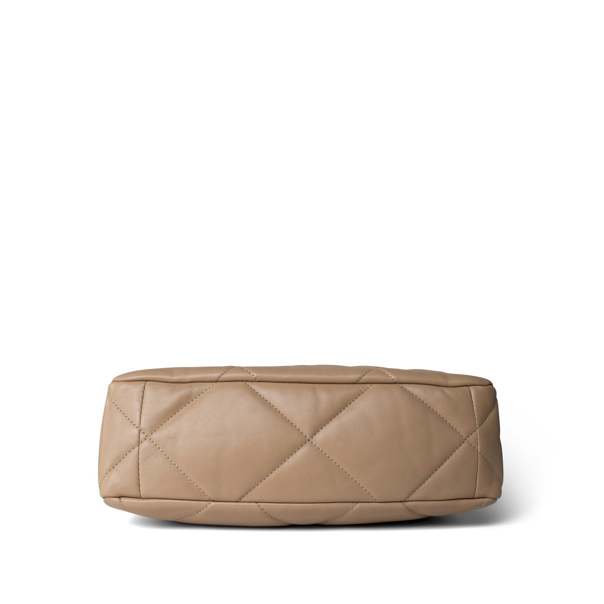 CHANEL Handbag beige 21S Dark Beige Lambskin Quilted 19 Flap Medium/Large - Redeluxe