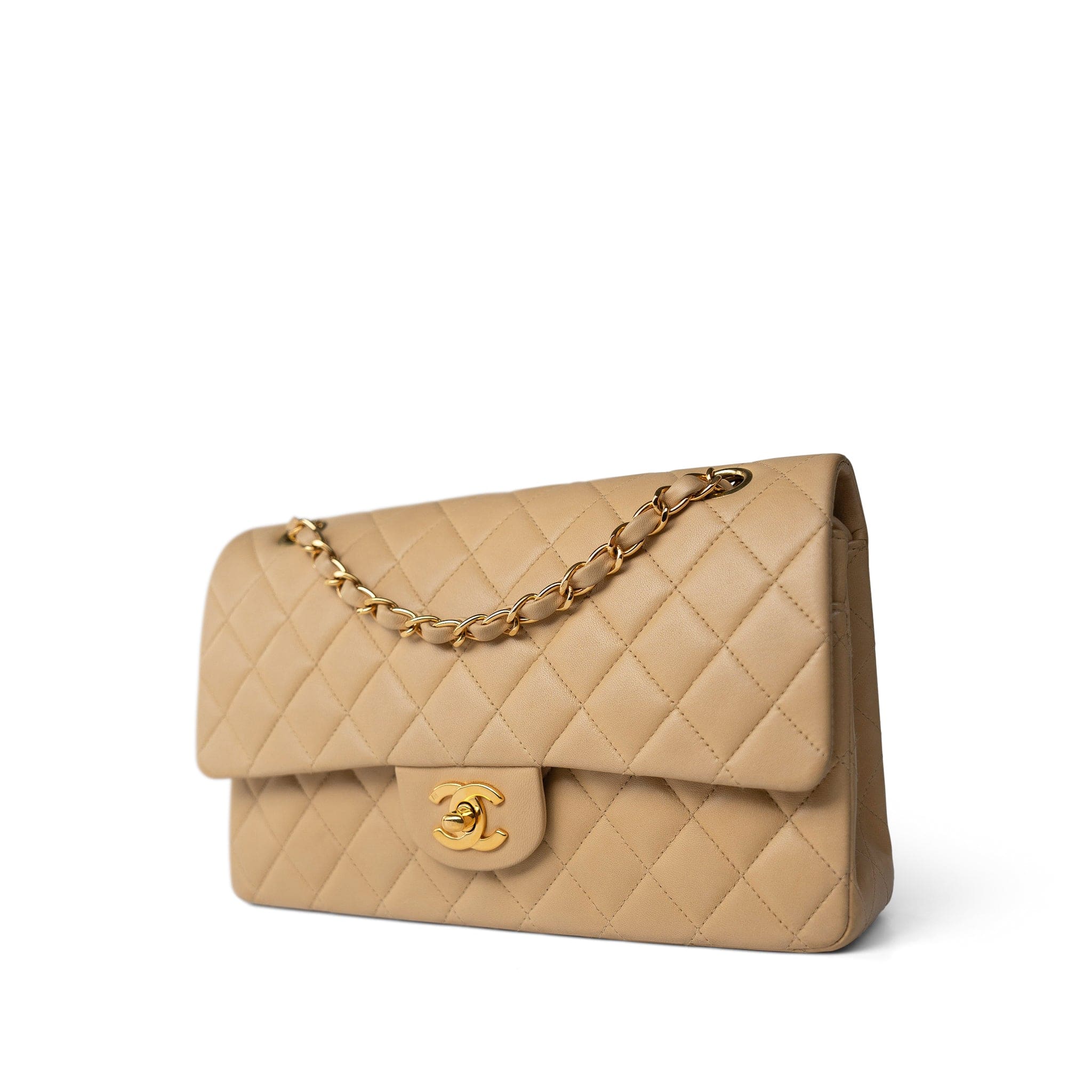 CHANEL Handbag Beige Vintage Beige Lambskin Quilted Classic Flap Medium Gold Hardware - Redeluxe