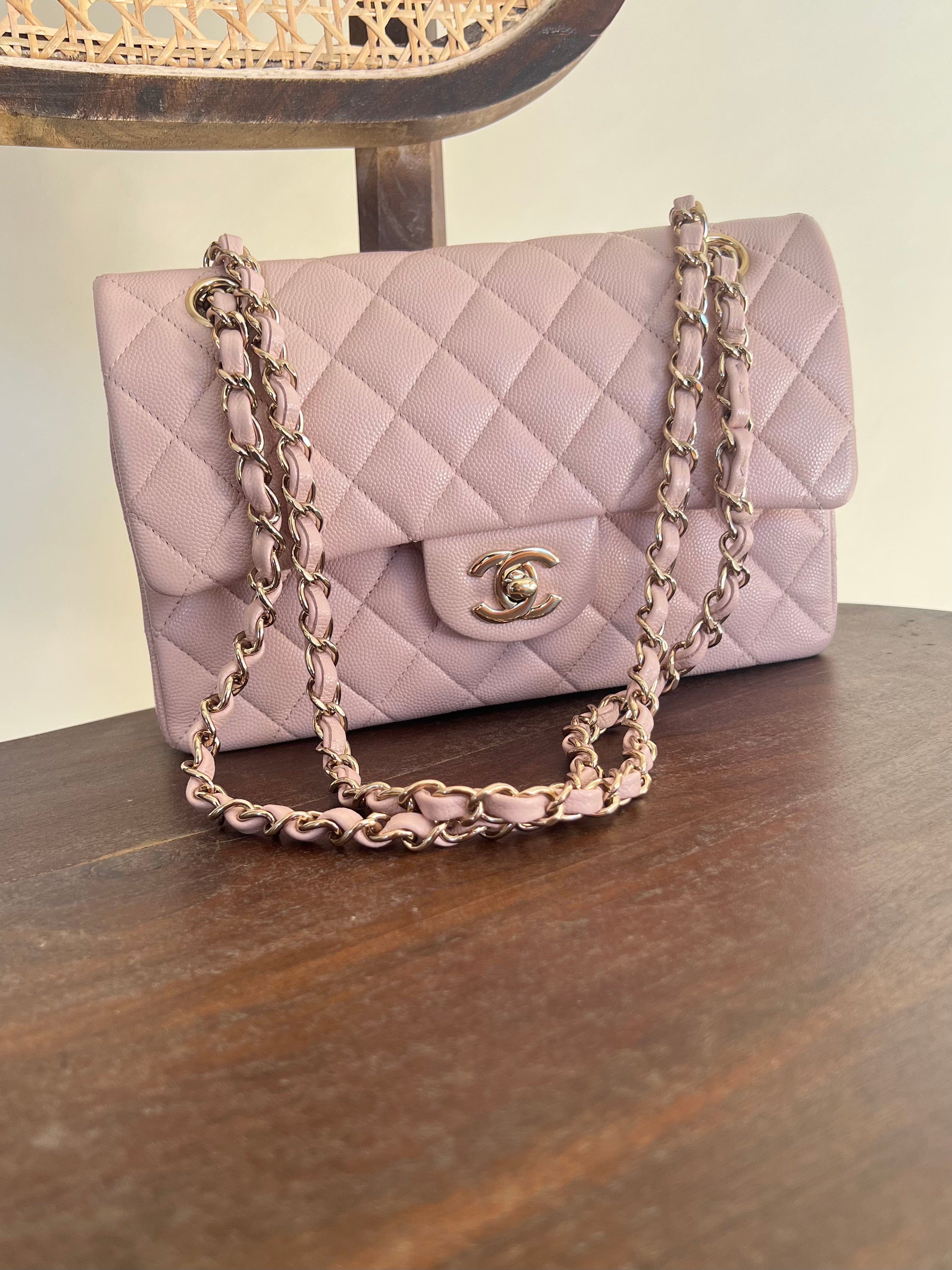 CHANEL 21C LIGHT PINK CAVIAR QUILTED CLASSIC FLAP SMALL LIGHT GOLD HAR ...