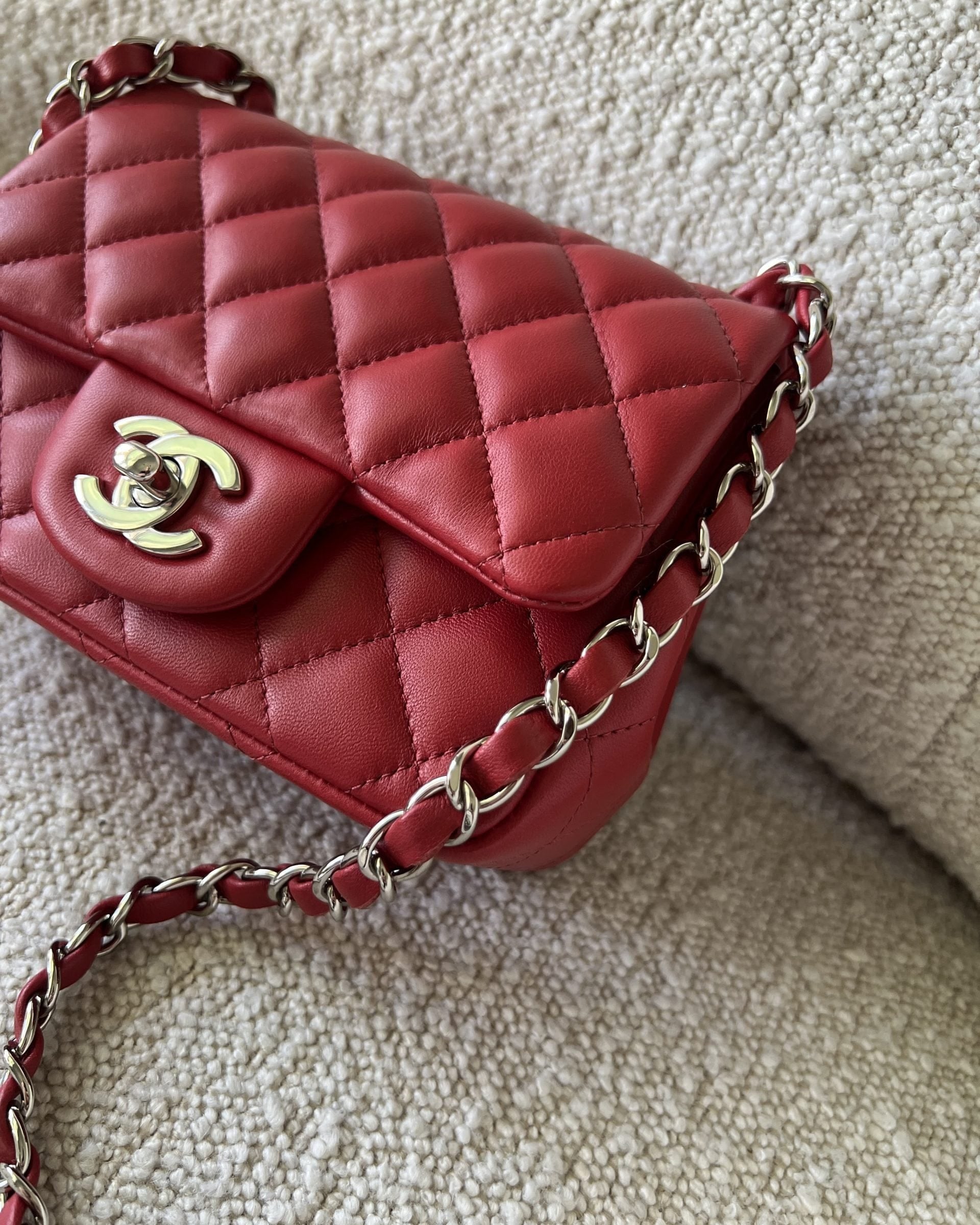 CHANEL Handbag Chanel Red Mini Square Lambskin Quilted Flap SHW - Redeluxe