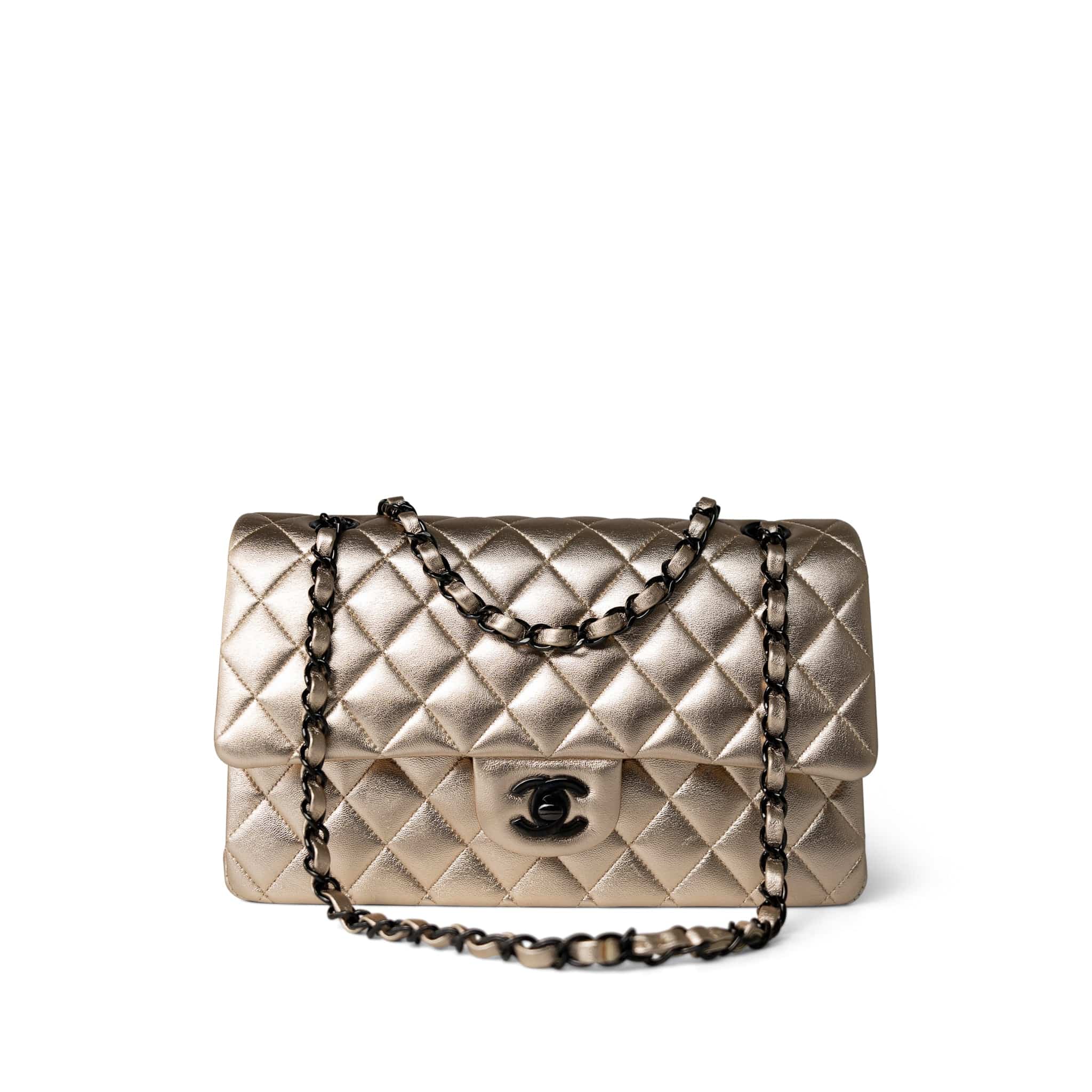 CHANEL Handbag Gold Gold Metallic Lambskin Quilted Classic Flap Medium Gold / Black - Redeluxe