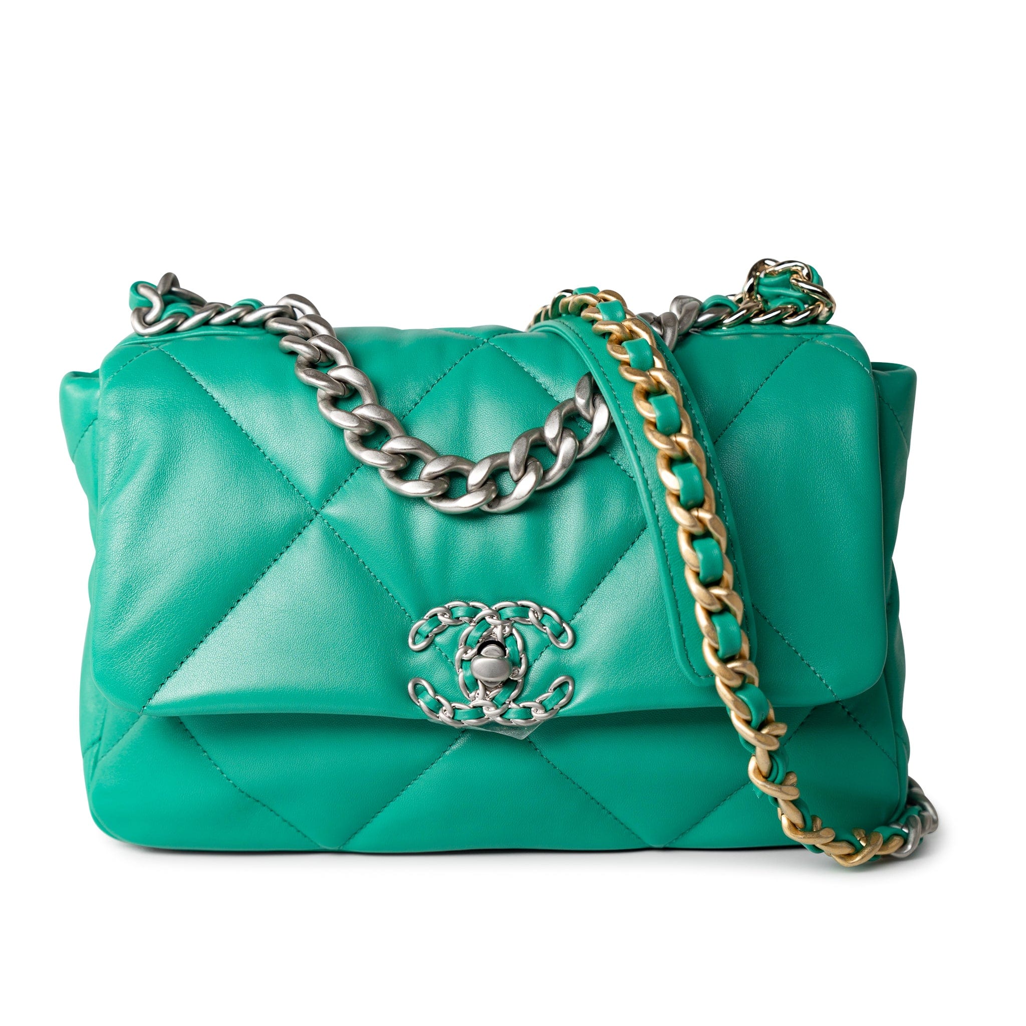 CHANEL Handbag Green 23P Green Lambskin Quilted 19 Flap Small Mixed / Reverse Hardware - Redeluxe