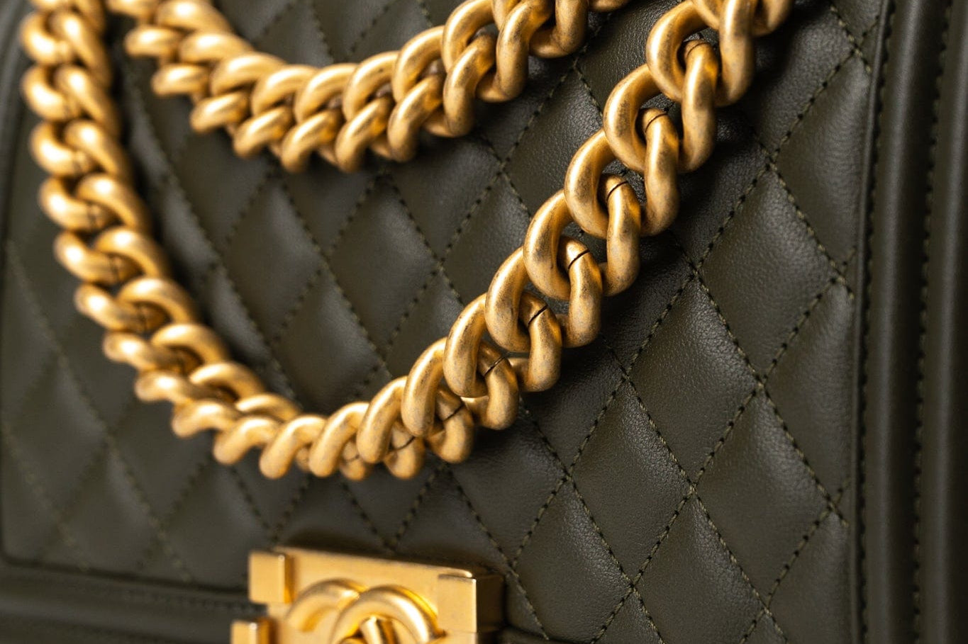 CHANEL Handbag Green Khaki Green Lambskin Quilted Medium Boy Bag Aged Gold Hardware - Redeluxe