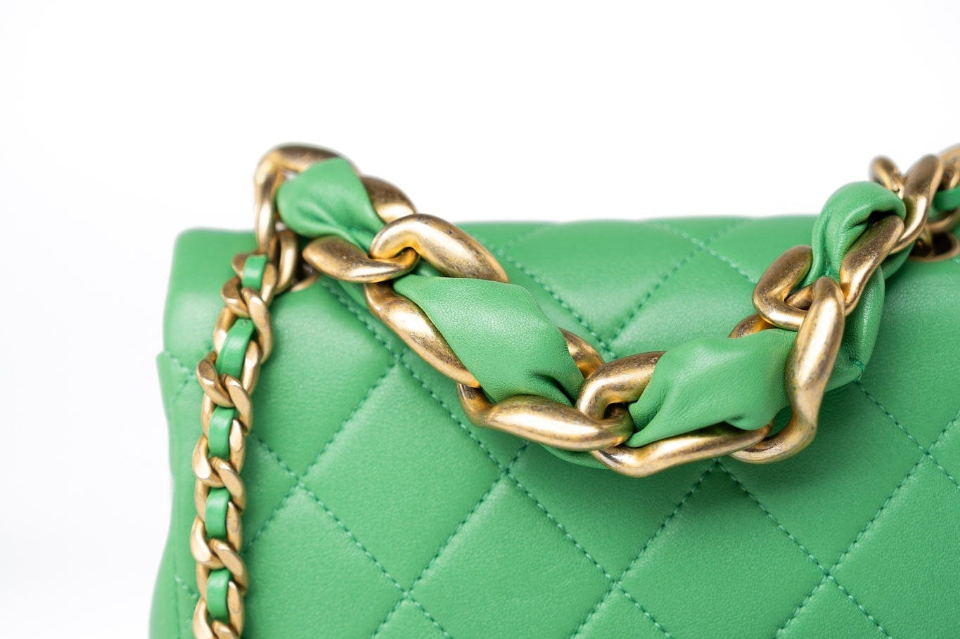 CHANEL Handbag Green Mini Green Lambskin Quilted Entwined Single Flap Antique Gold Hardware - Redeluxe