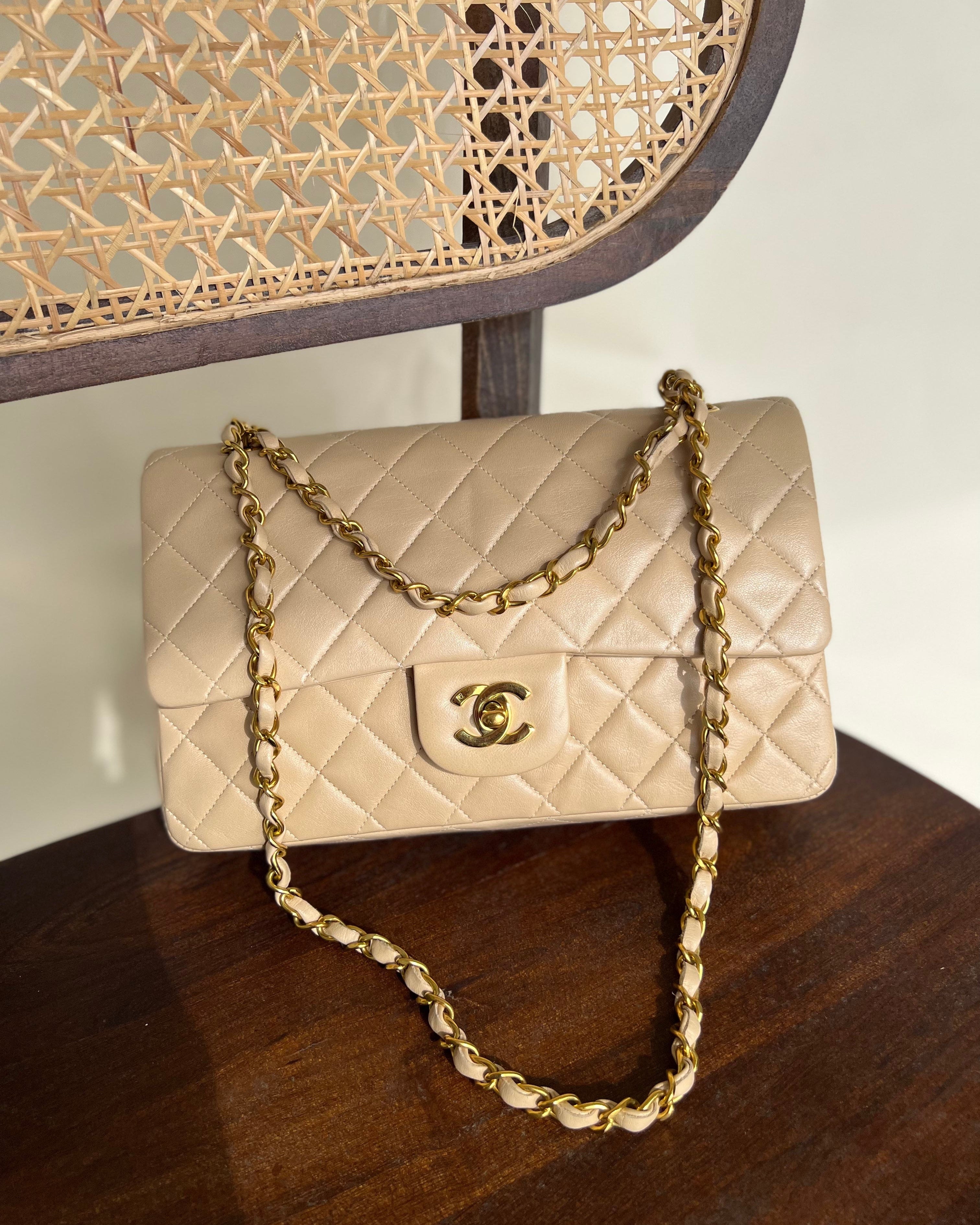 CHANEL Handbag Vintage Beige Lambskin Quilted a classic Double Flap GHW - Redeluxe