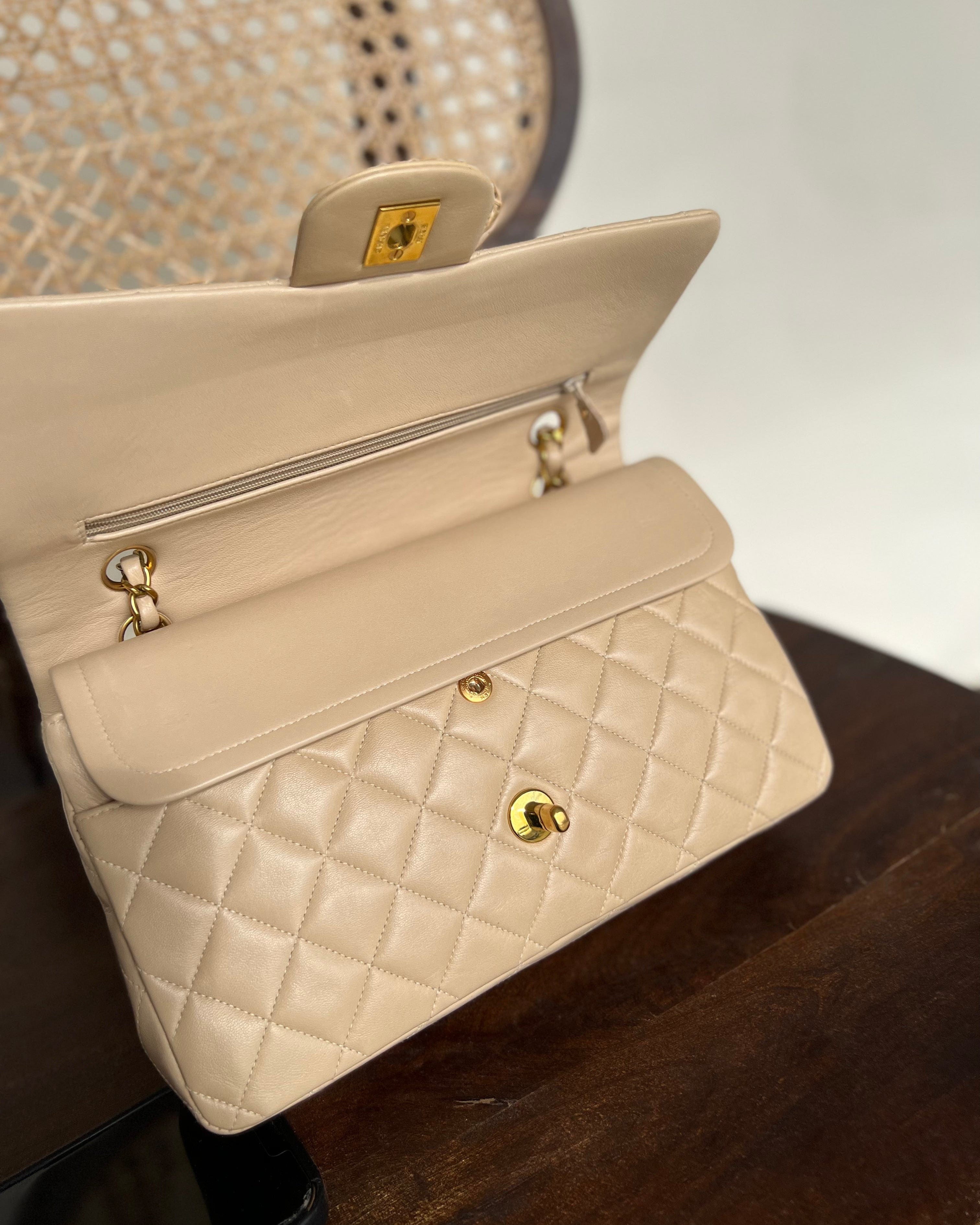 CHANEL Handbag Vintage Beige Lambskin Quilted a classic Double Flap GHW - Redeluxe