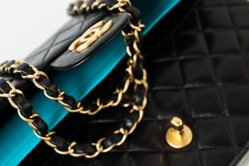 CHANEL Handbag Vintage Black / Turquoise Lambskin Quilted Classic Flap Medium AGHW - Redeluxe