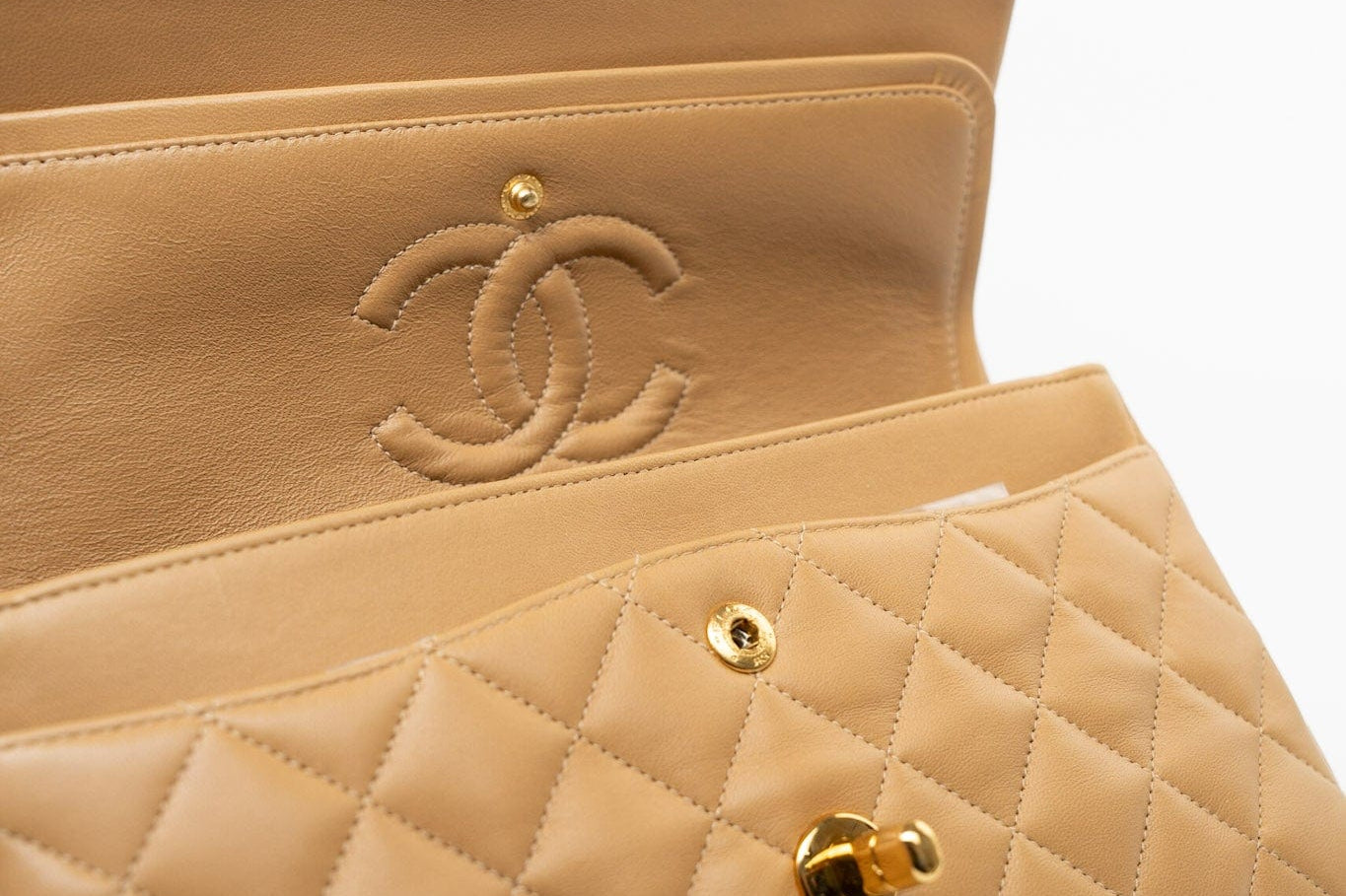 CHANEL Handbag Vintage Dark Beige Lambskin Quilted Classic Flap Small Gold Hardware - Redeluxe