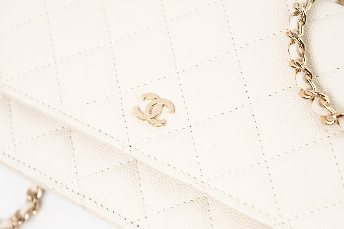 CHANEL Handbag White 22C White Caviar Quilted Wallet On Chain WOC Light Gold Hardware - Redeluxe