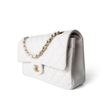 CHANEL Handbag White / classic Flap 22p White/ Ivory Caviar Quilted Classic Flap Medium Light Gold Hardware - Redeluxe