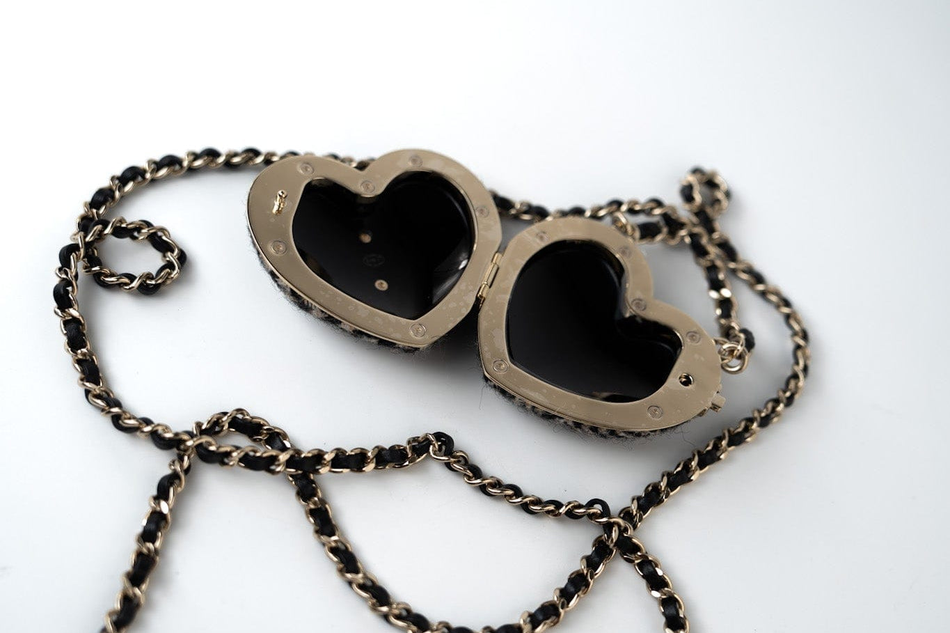 CHANEL Necklace Black Necklace Metal Heart Tweed Lambskin & Resin Gold Black Silver  & Ecru - Redeluxe