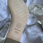 CHANEL Sandals White Chanel White Quilted Leather Sandals - 38 1/2 - Redeluxe