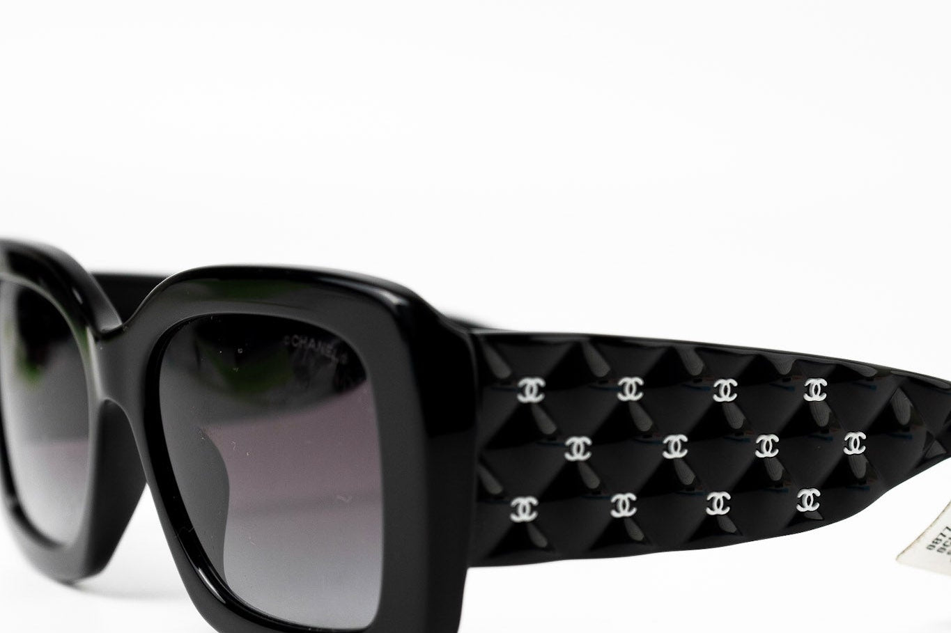 CHANEL Sunglasses Black Black CC Sunglasses 5483-A - Redeluxe