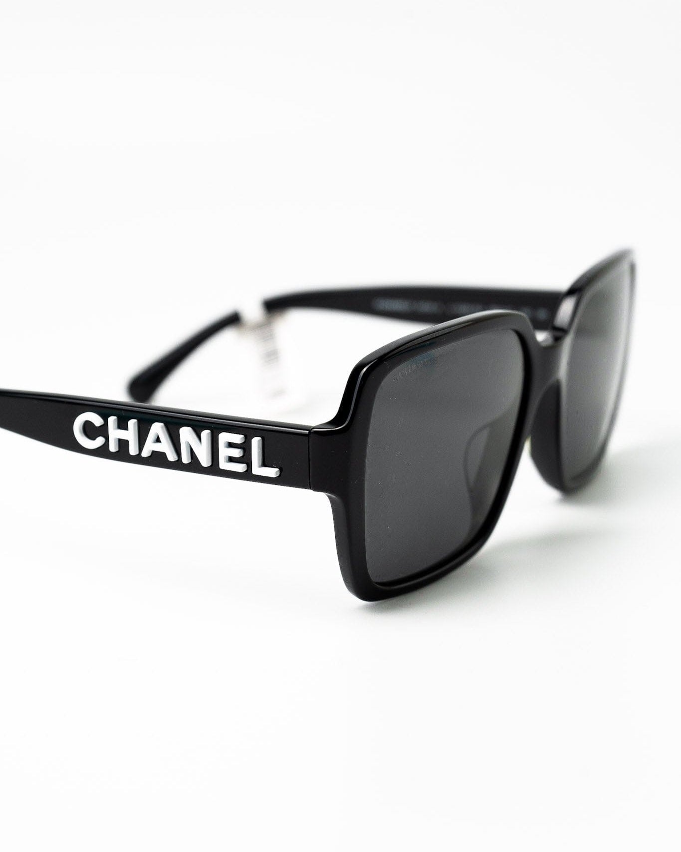 CHANEL Sunglasses Black CC Sunglasses 5408-A - Redeluxe