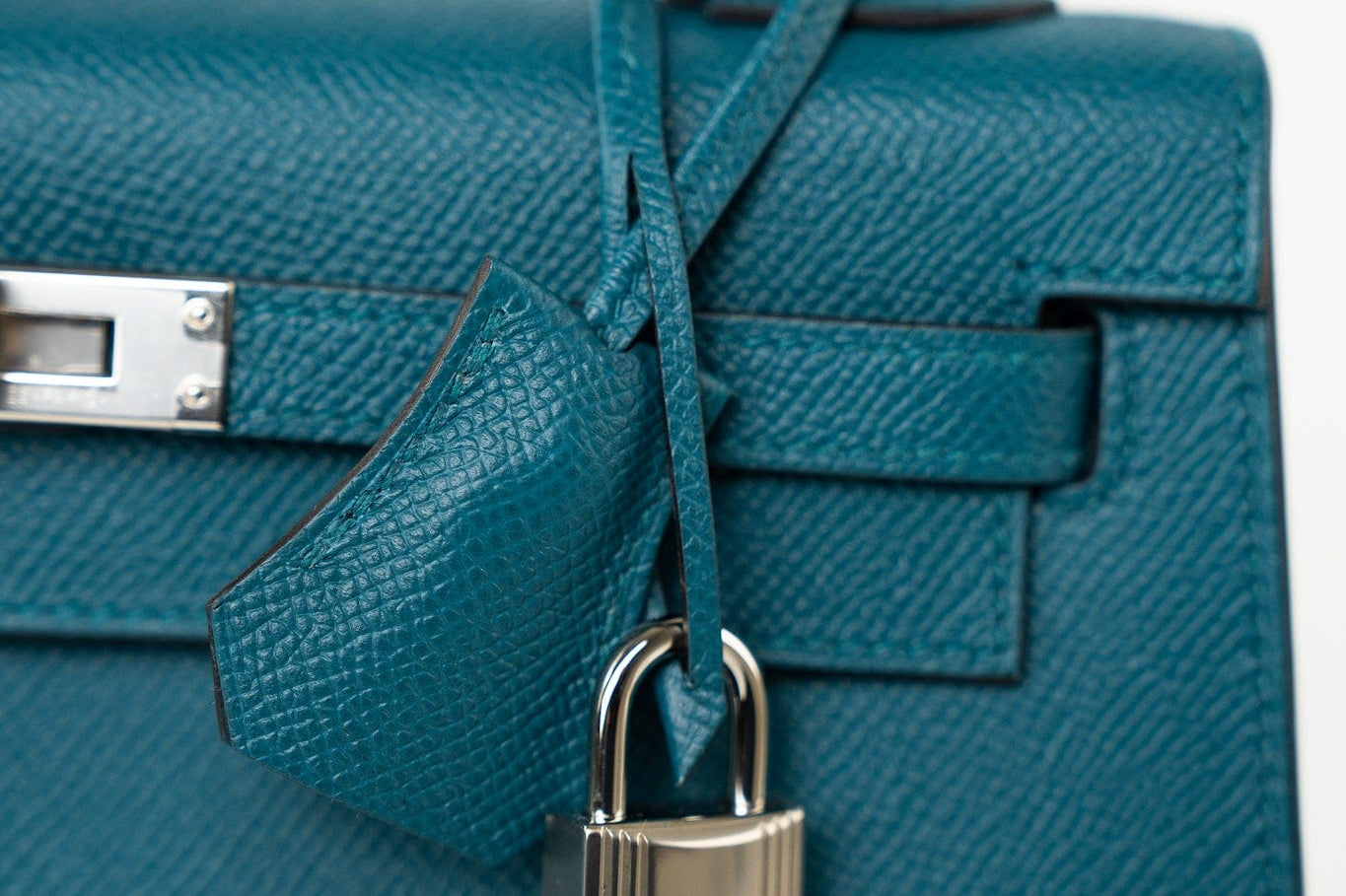 Hermes Handbag Blue Kelly Sellier 25 Vert Bosphore Veau Epsom Palladium Plated Hardware D Stamp - Redeluxe