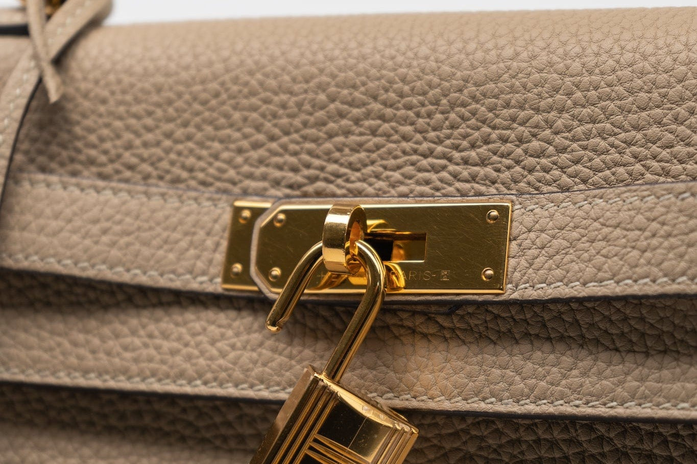 Hermes Handbag Hermes Kelly 28 Trench Veau Togo Leather Gold Plated 2016 X - Redeluxe