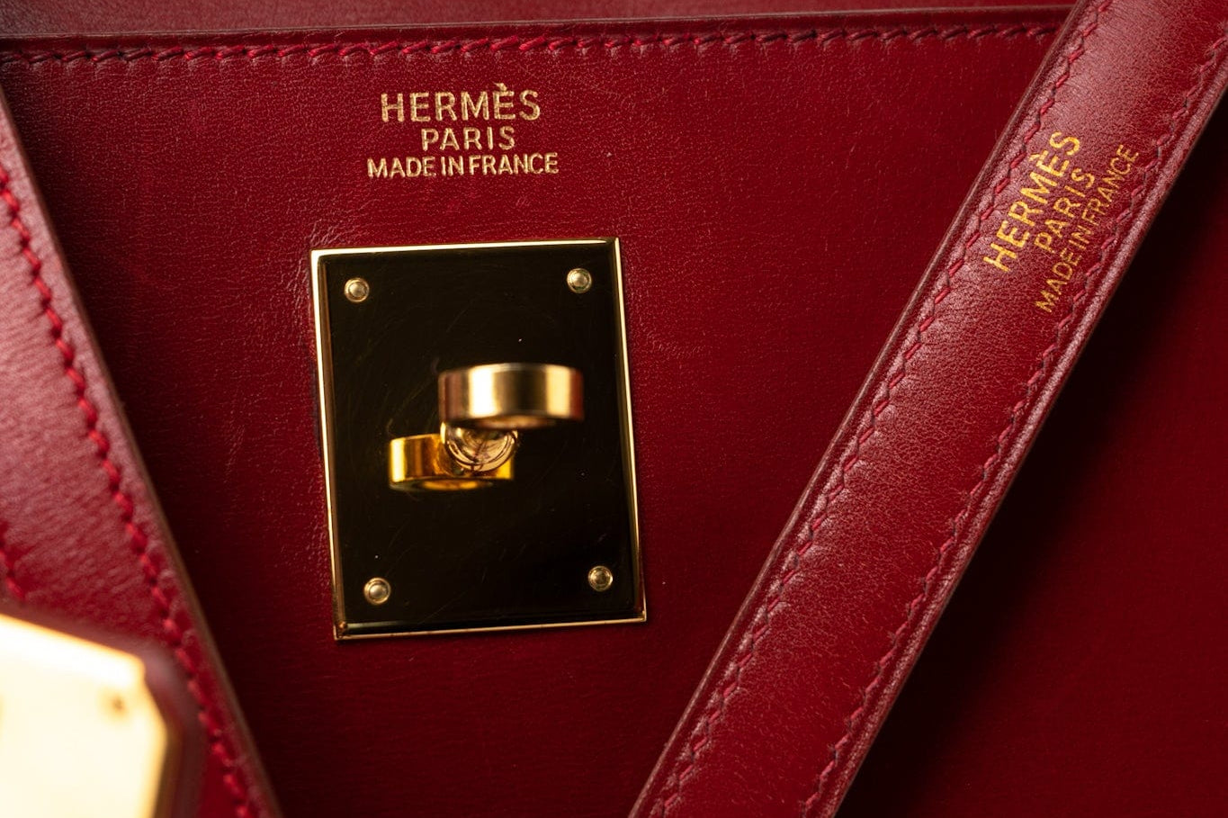 Hermes Handbag Hermes Kelly 32 Rouge Vif Veau Box Calfskin Leather Gold Plated Hardware 1998 B Stamp - Redeluxe