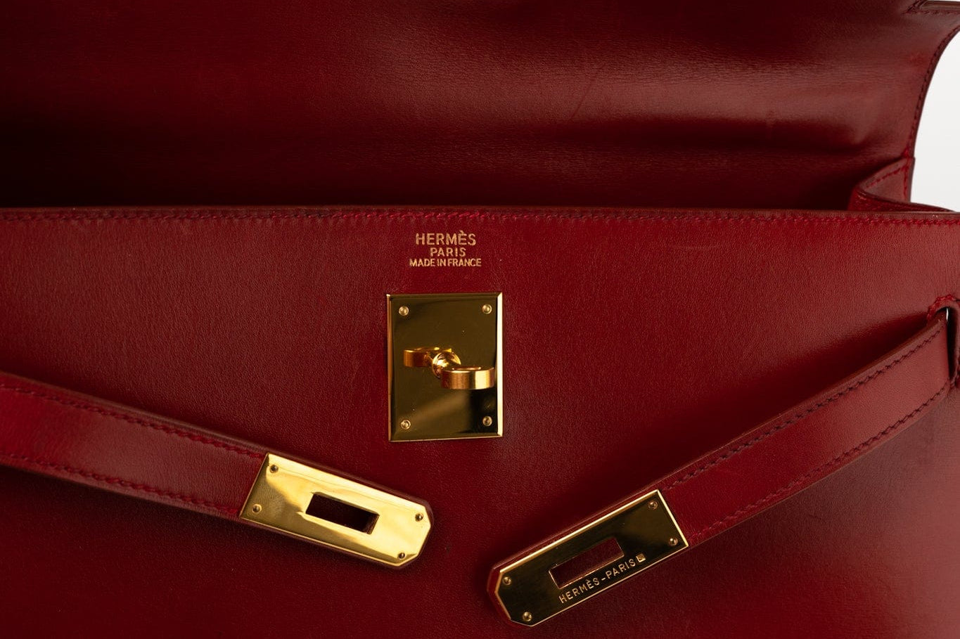 Hermes Handbag Hermes Kelly 32 Rouge Vif Veau Box Calfskin Leather Gold Plated Hardware 1998 B Stamp - Redeluxe