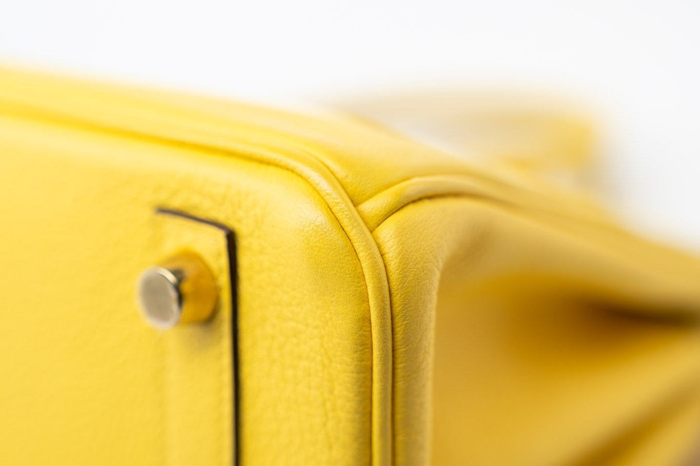 Hermes Handbag Yellow Birkin 25 Jaune de Naples Veau Taurillon Novillo Leather Gold Plated Hardware D Stamp - Redeluxe