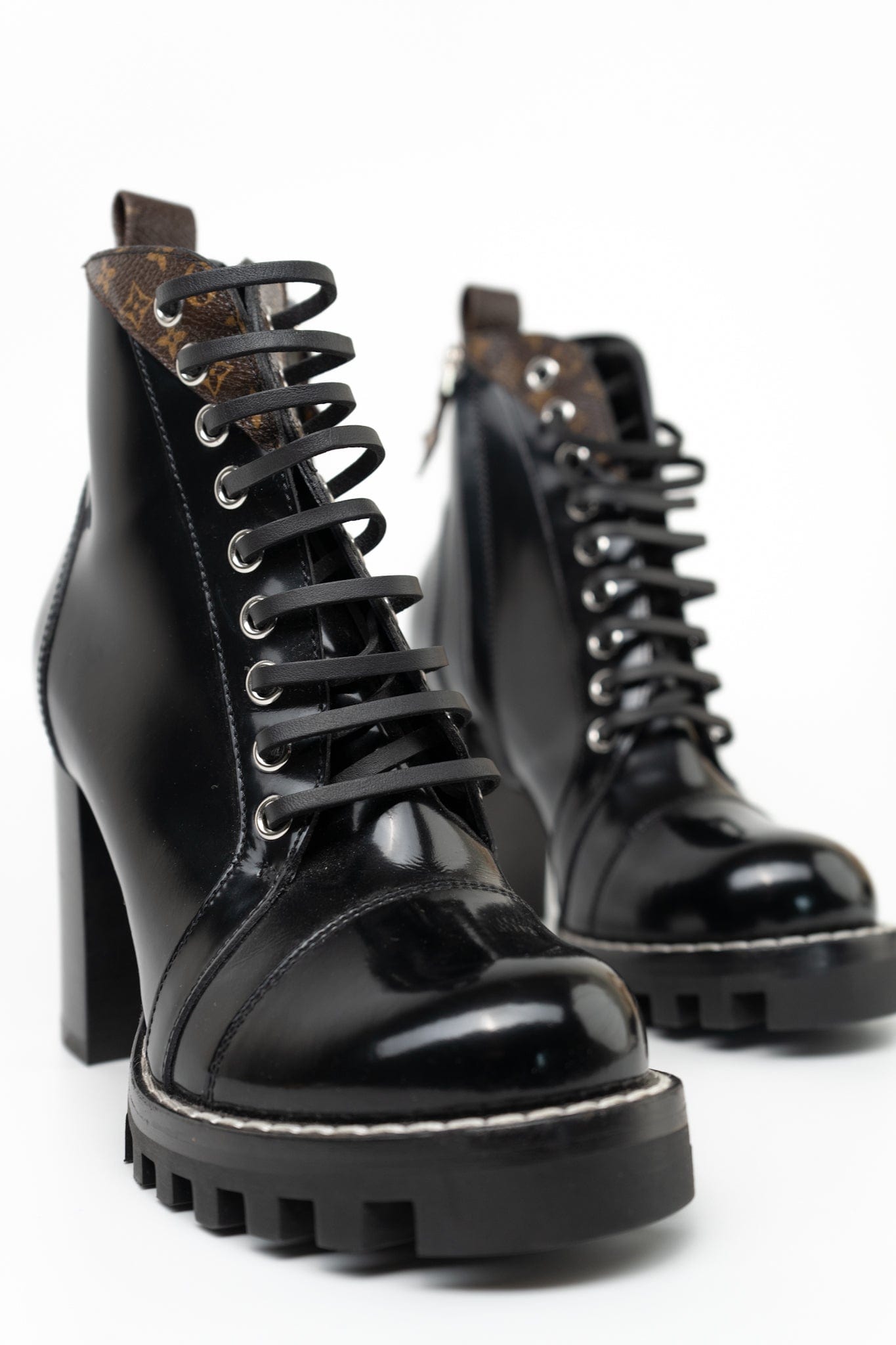 Black louis vuitton outlet combat boots